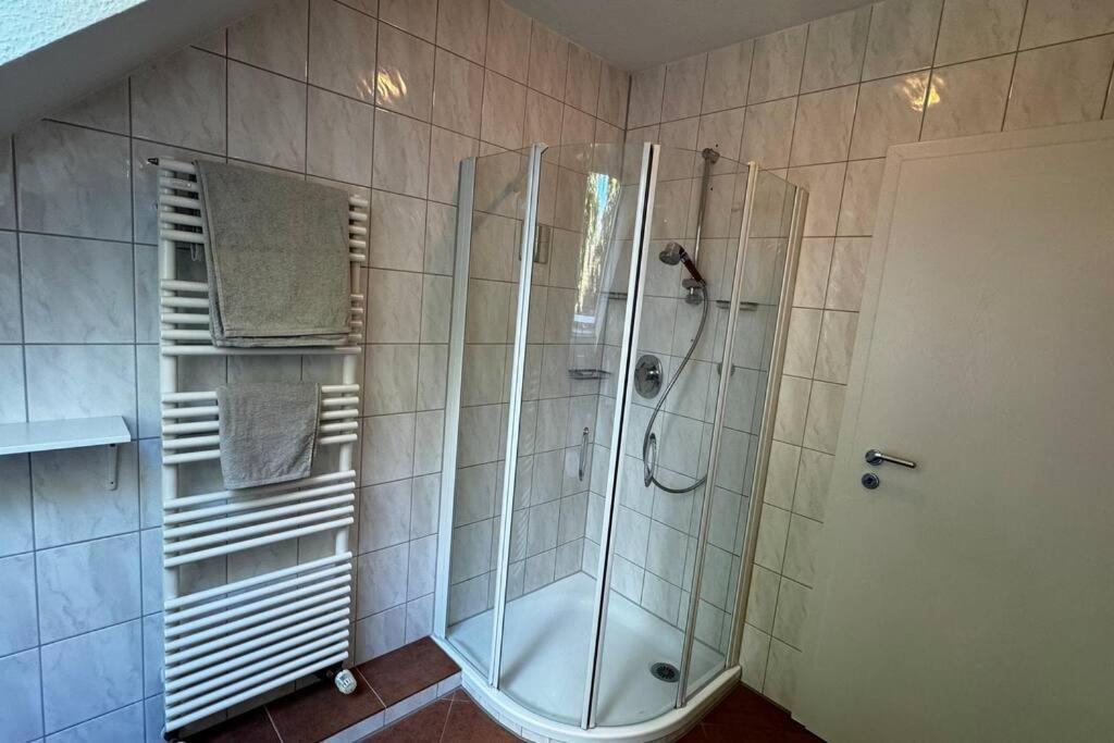 Appartement - Gruen & Citynah Gütersloh Eksteriør billede